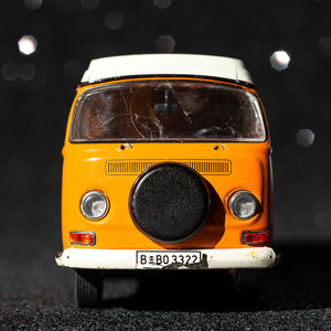 VW Bus T2 Camper orange